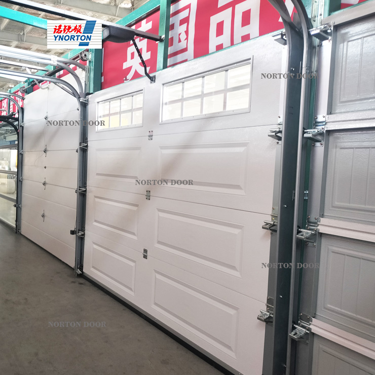 Cinq points clés pour l’entretien courant des portes de garage : ces astuces contribuent à prolonger leur durée de vie